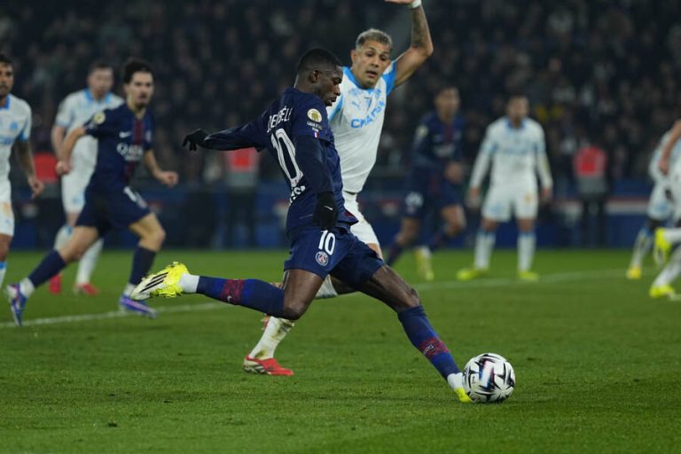 PSG vs Marseille (02:45 – 09/02) | Xem lại trận đấu