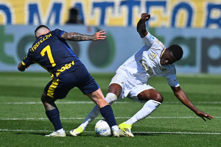 Parma vs Pisa (20:00 – 25/04) | Xem lại trận đấu