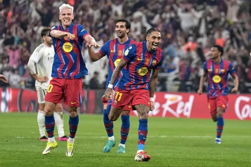 doi hinh cua barcelona